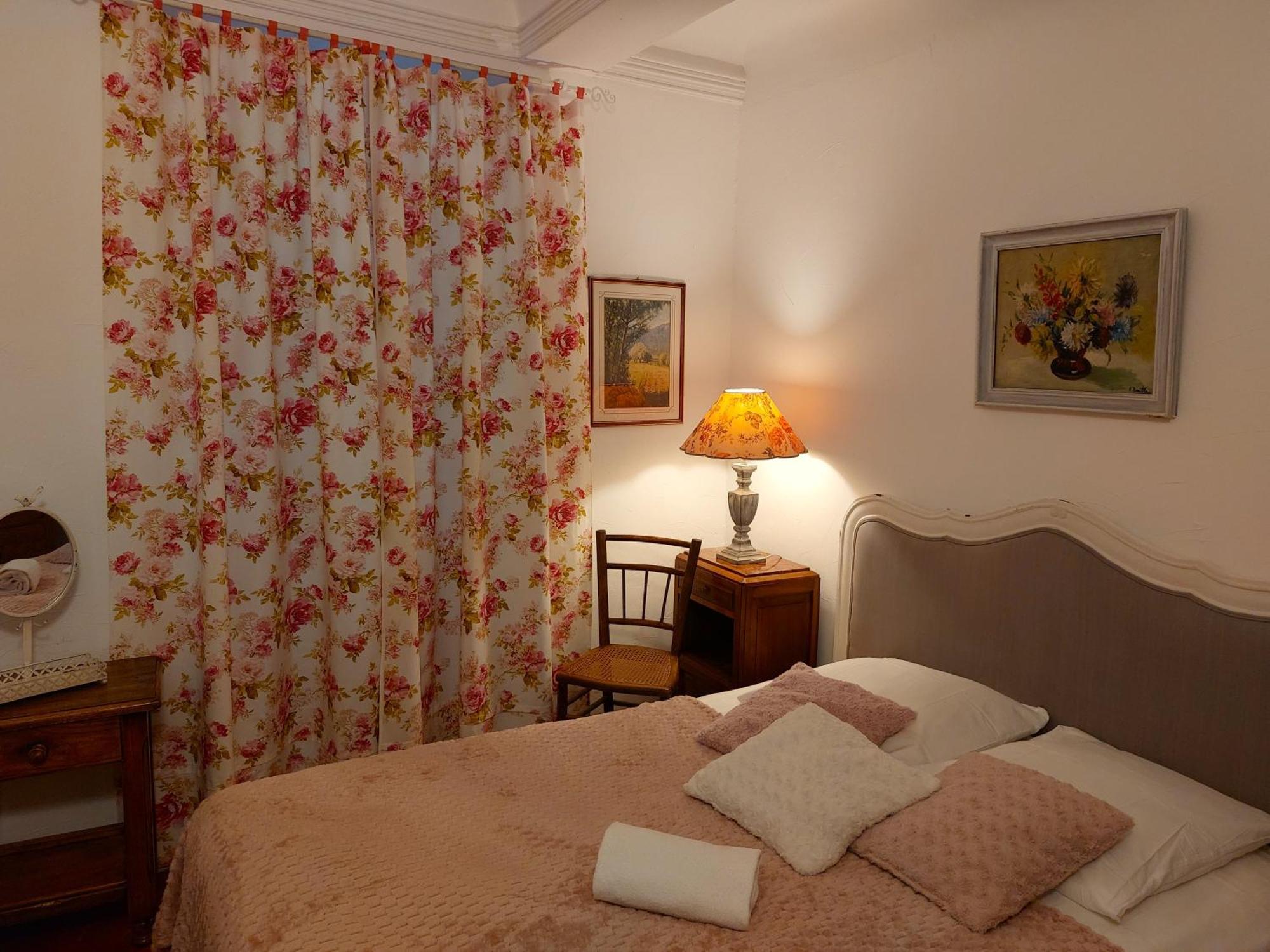Les Gites De Bouyon Quarto foto
